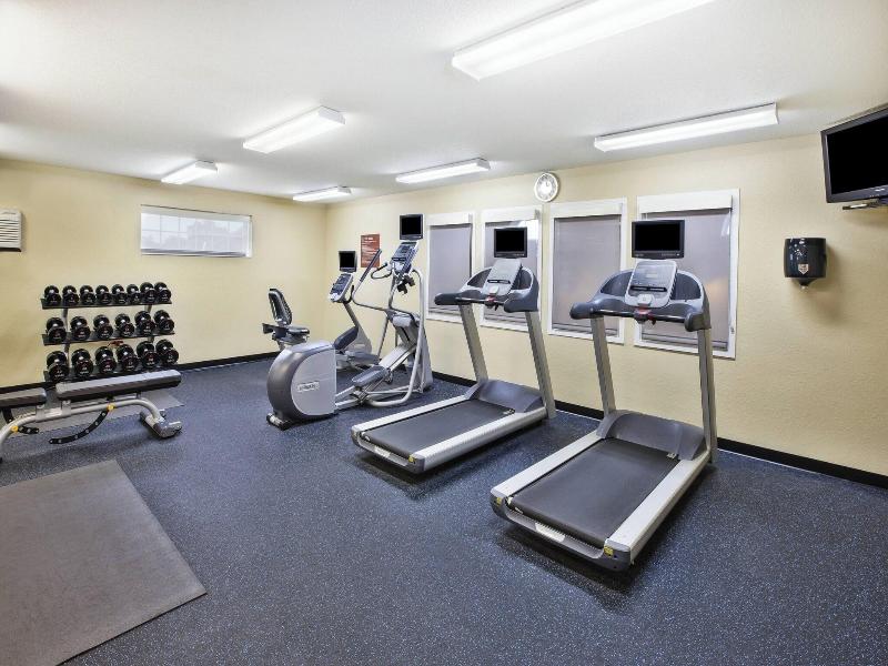 TownePlace Suites Milwaukee Brookfield image