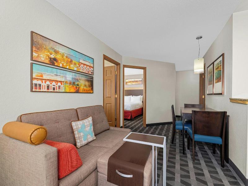 TownePlace Suites Milwaukee Brookfield image