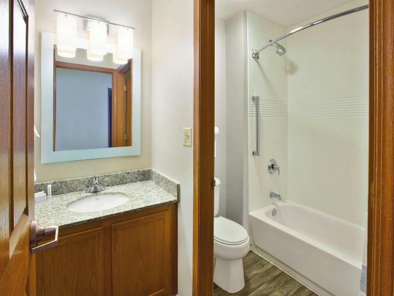 TownePlace Suites Milwaukee Brookfield image