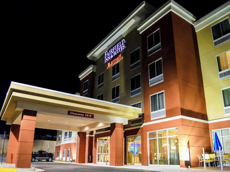 Fairfield Inn & Suites Quantico Stafford image