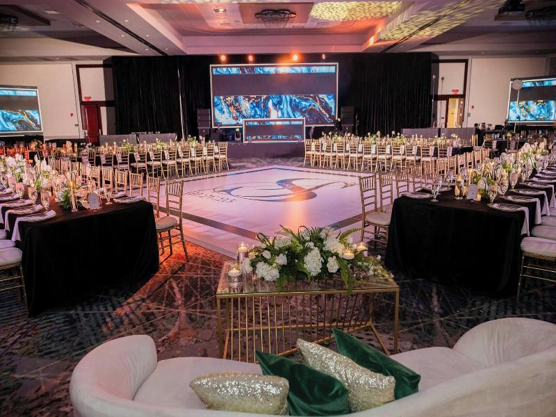 Renaissance Mobile Riverview Plaza Hotel image