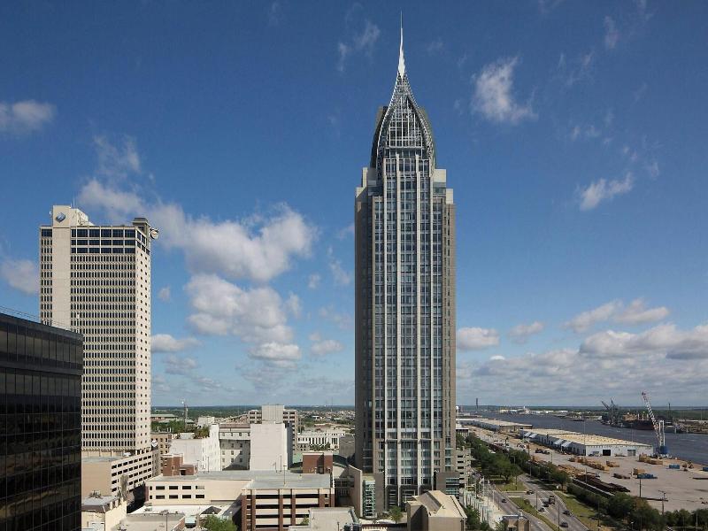 Renaissance Mobile Riverview Plaza Hotel image