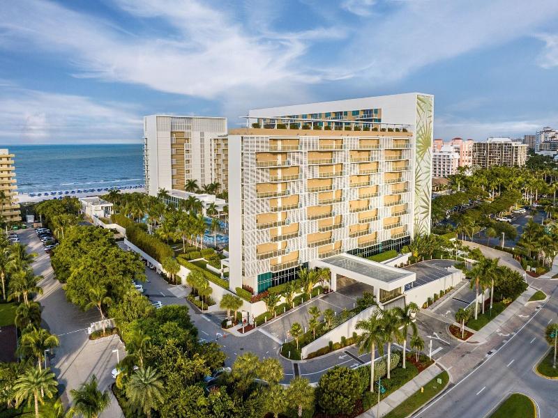 Marriott's Crystal Shores image