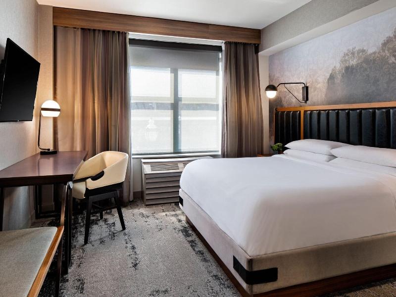SUITE KING SIZE BED — photo 9