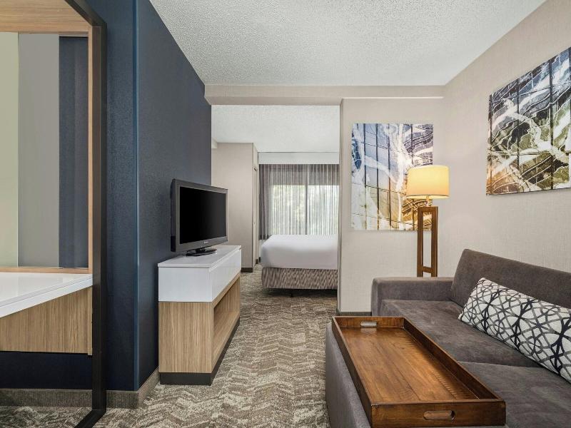 SUITE KING SIZE BED — photo 6