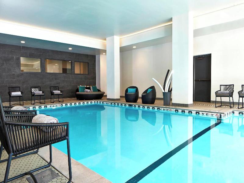 Residence Inn Minneapolis Downtown at The Depot