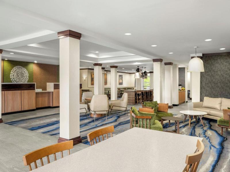 Fairfield Inn & Suites Marion image