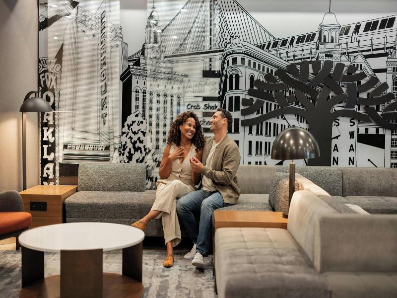 Oakland Marriott City Center image