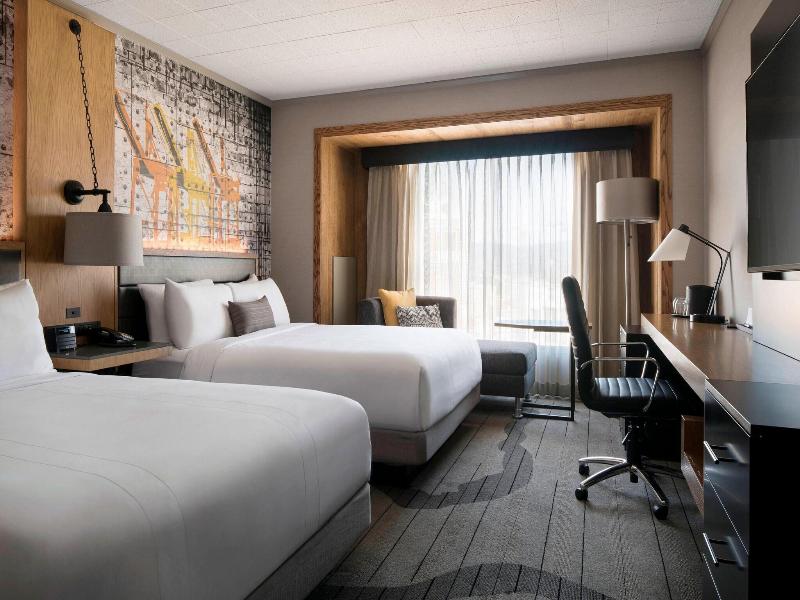 Oakland Marriott City Center image