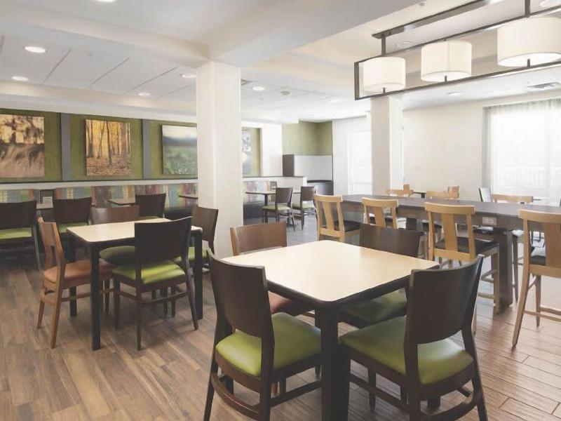 Fairfield Inn & Suites Edmond image