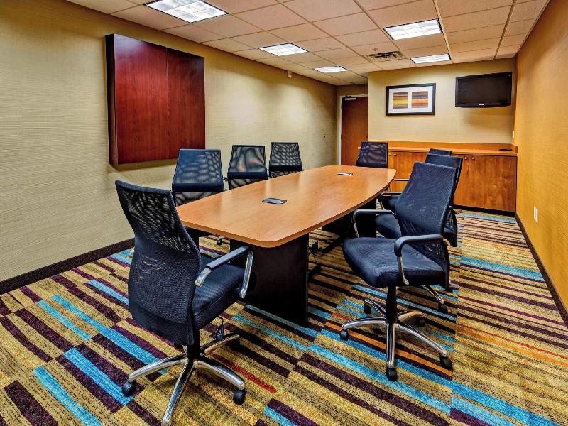 Fairfield Inn &Suites Oklahoma City NW Expressway image