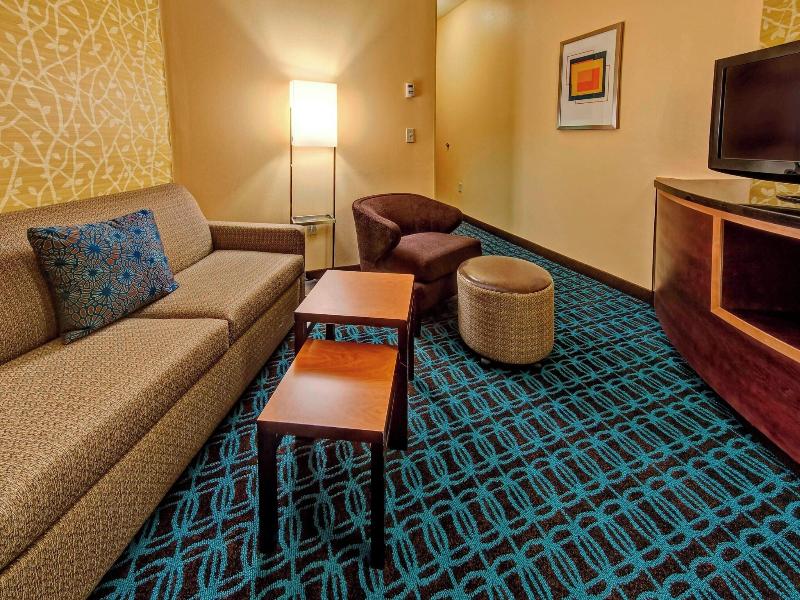 Fairfield Inn &Suites Oklahoma City NW Expressway image