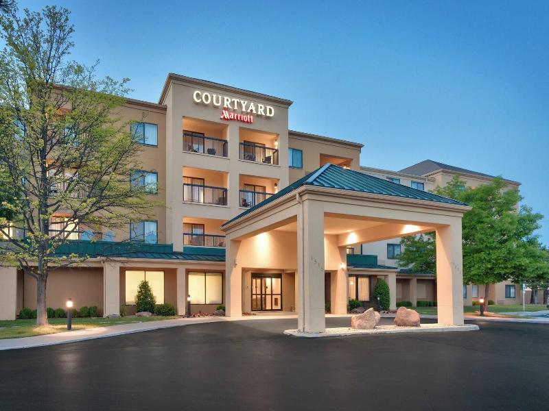 Courtyard Oklahoma City Northwest image