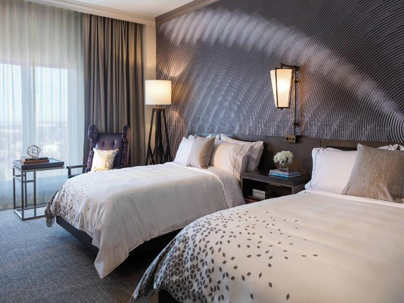 Renaissance Waterford Oklahoma City Hotel image