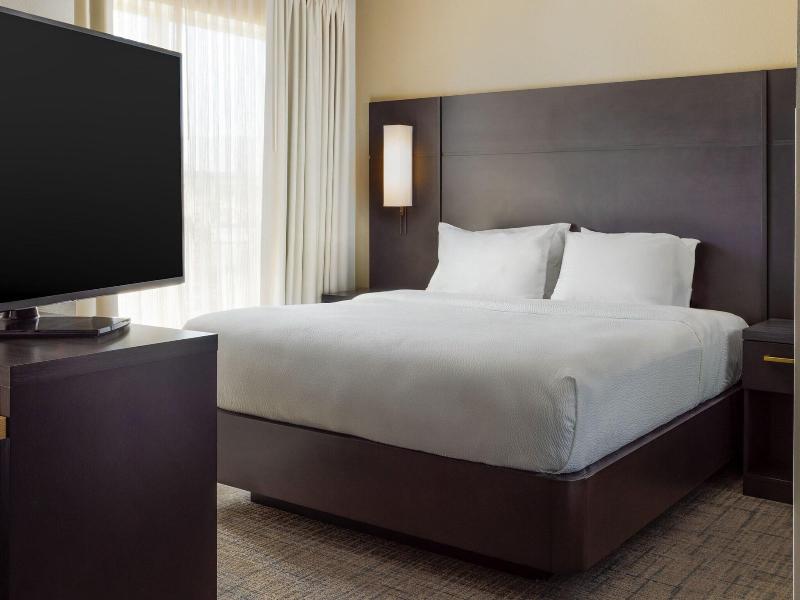 Residence Inn Corona Riverside image