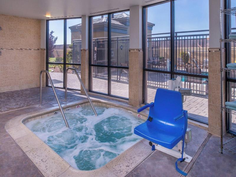 Courtyard Victorville Hesperia image