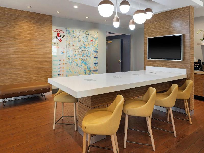 TownePlace Suites Ontario Airport image