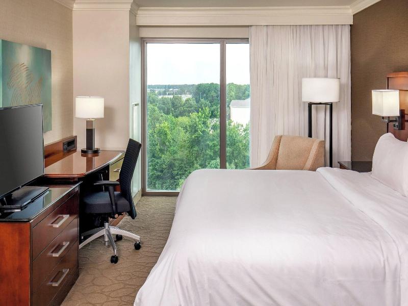 Delta Hotels Chesapeake Norfolk image