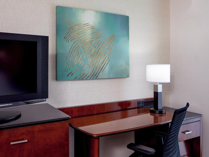 Delta Hotels Chesapeake Norfolk image