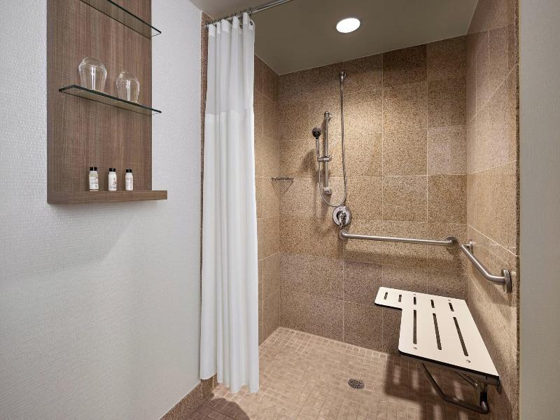 Delta Hotels Chesapeake Norfolk image