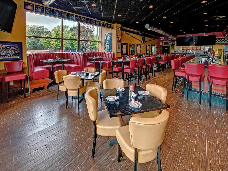 SpringHill Suites Norfolk Old Dominion University image