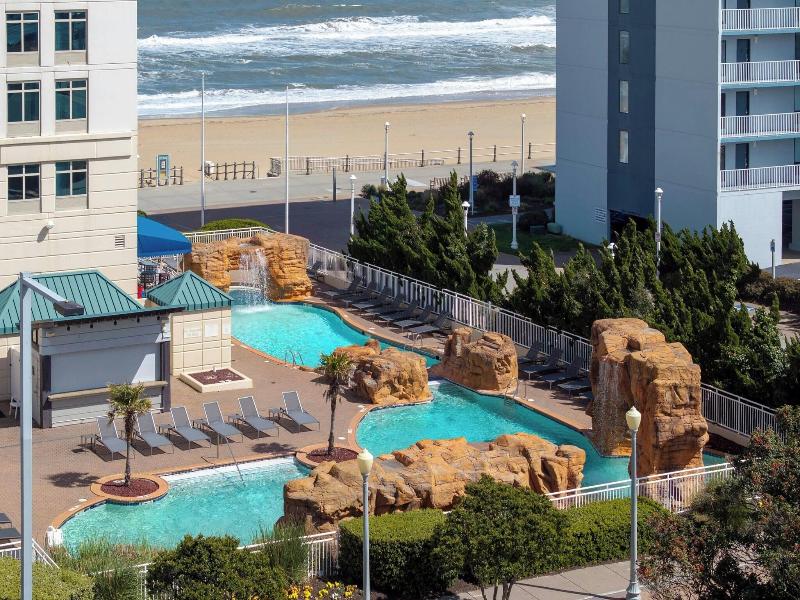 Courtyard Virginia Beach Oceanfront/North 37th St. image