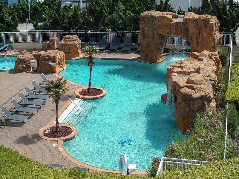 Courtyard Virginia Beach Oceanfront/North 37th St. image