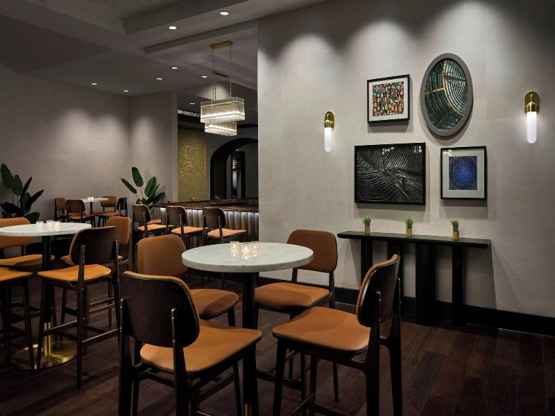 Renaissance Portsmouth-Norfolk Waterfront Hotel image
