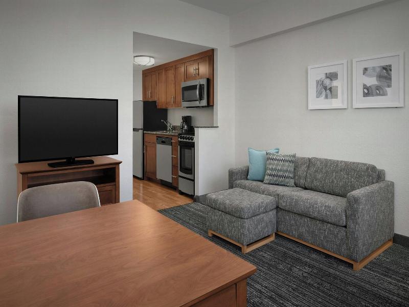 TownePlace Suites Suffolk Chesapeake image
