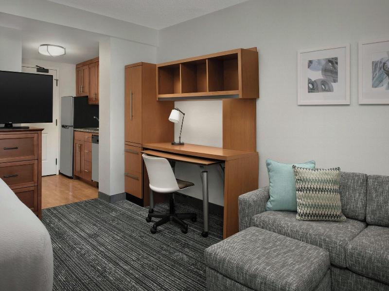 TownePlace Suites Suffolk Chesapeake image