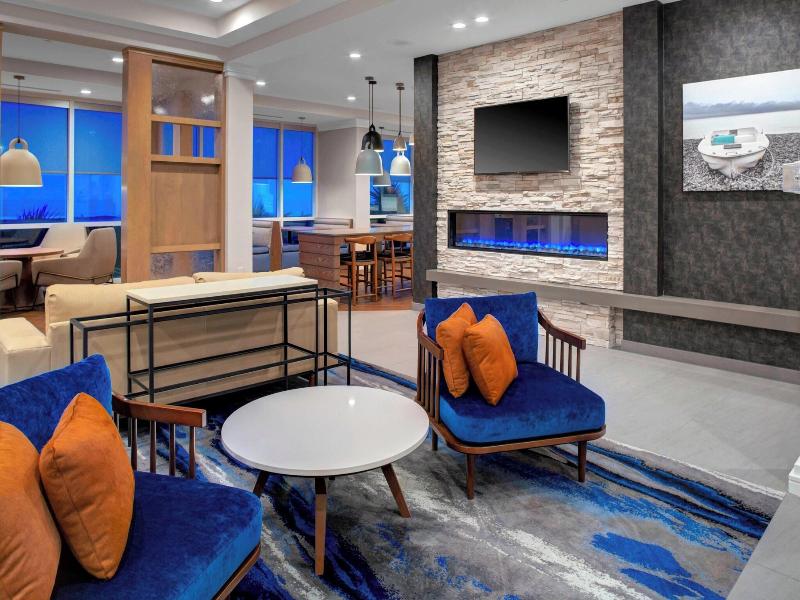 Fairfield Inn & Suites Virginia Beach Oceanfront image