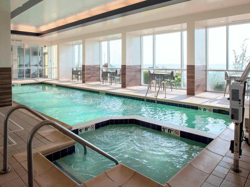 Fairfield Inn & Suites Virginia Beach Oceanfront image