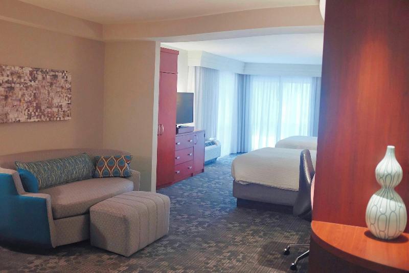 Courtyard Owensboro image