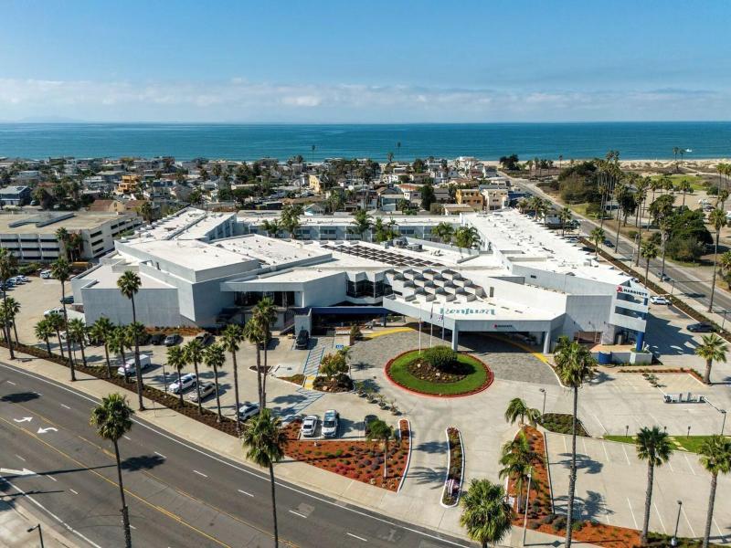 Ventura Beach Marriott image