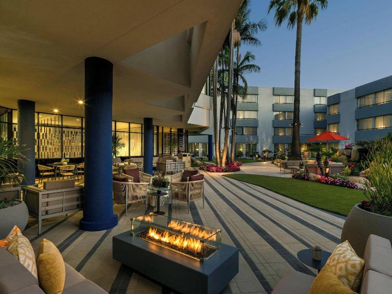 Ventura Beach Marriott image
