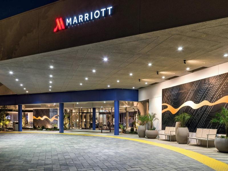 Ventura Beach Marriott image