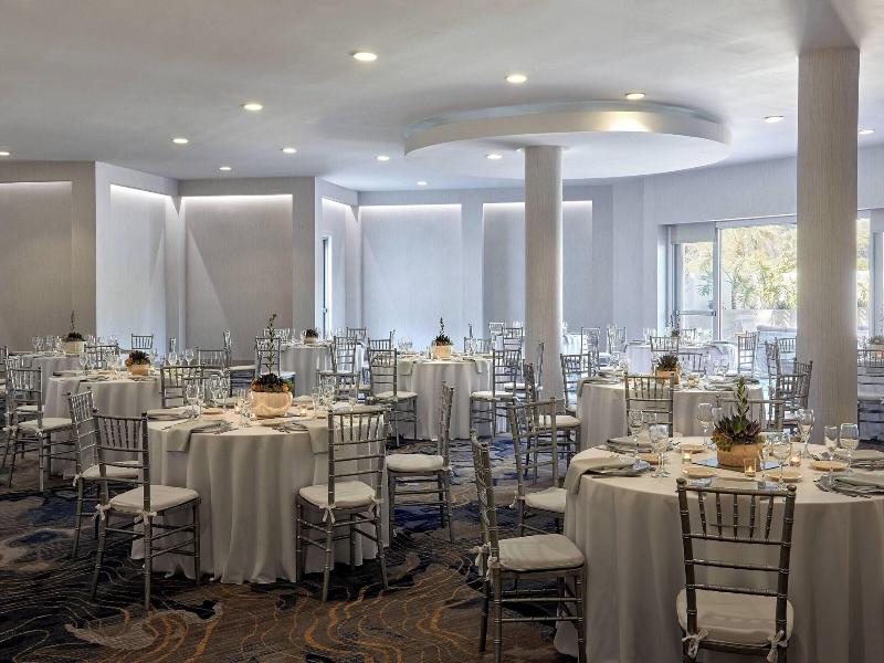 Ventura Beach Marriott image
