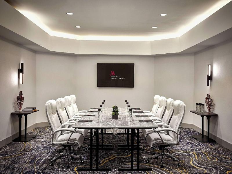 Ventura Beach Marriott image