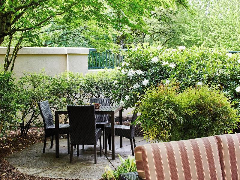 Courtyard Portland Southeast/Clackamas image