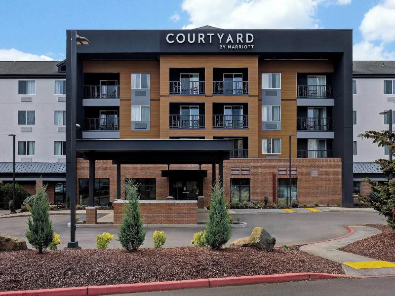 Courtyard Portland Southeast/Clackamas image
