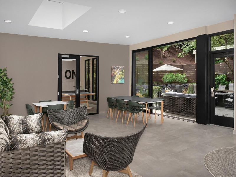 Courtyard Portland Tigard image