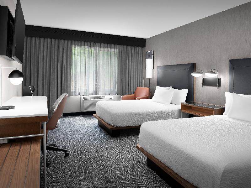 Courtyard Portland Tigard image