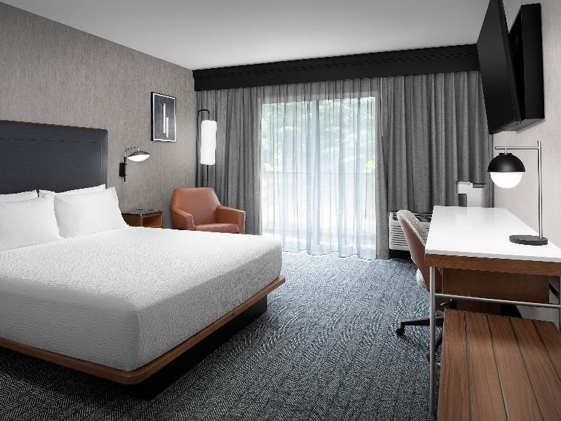 Courtyard Portland Tigard image