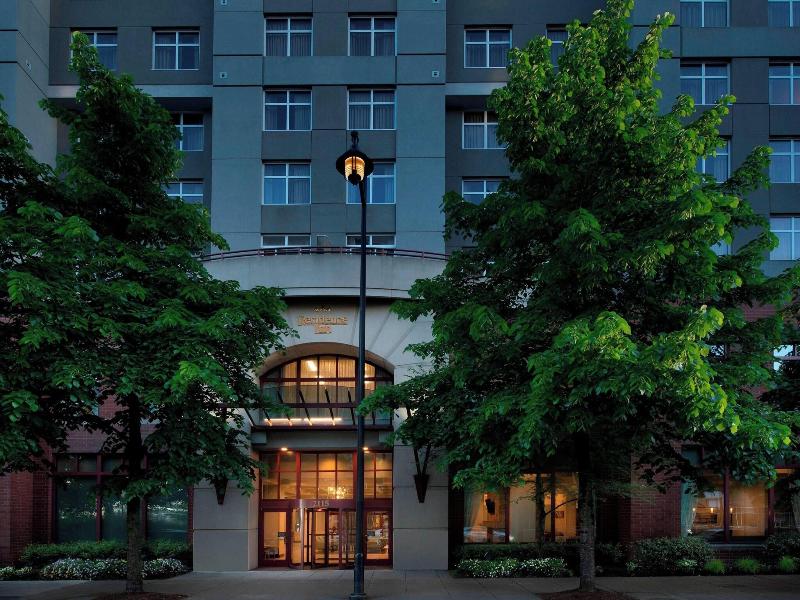 Residence Inn Portland Downtown/RiverPlace image