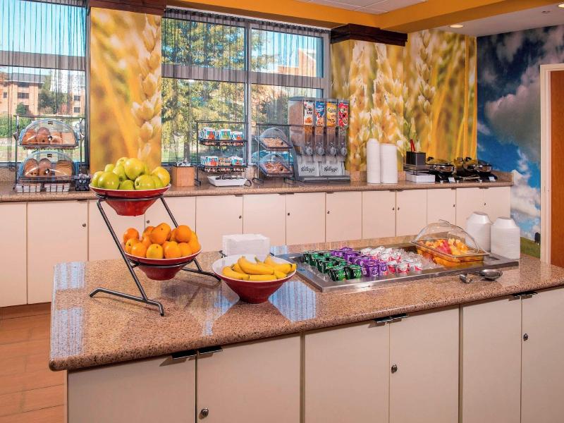 Fairfield Inn & Suites Williamsburg image