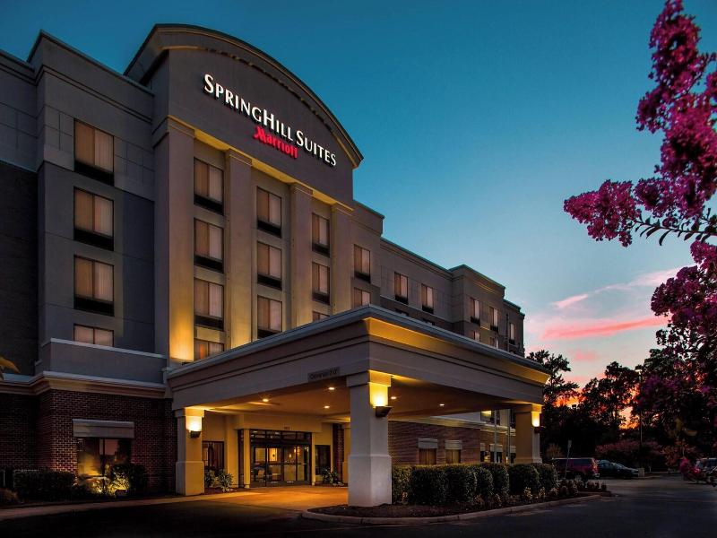 SpringHill Suites Hampton image