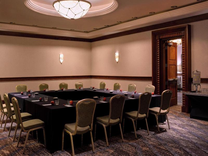 Newport News Marriott at City Center image