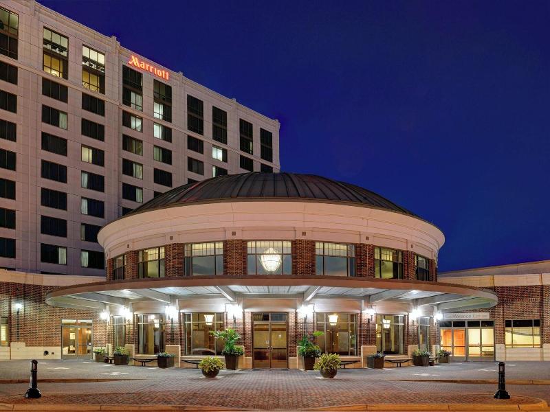 Newport News Marriott at City Center image