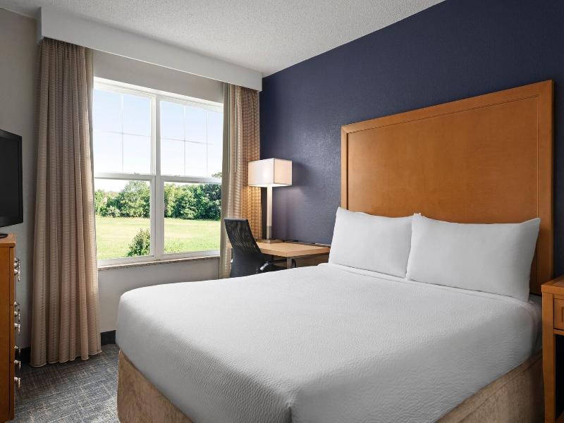 Residence Inn Mt. Laurel at Bishop's Gate image