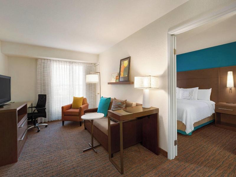 Residence Inn Phoenix Chandler/Fashion Center image